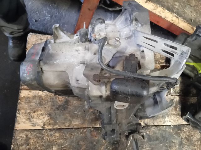 bontott CITROËN C3 Váltó (Mechanikus)