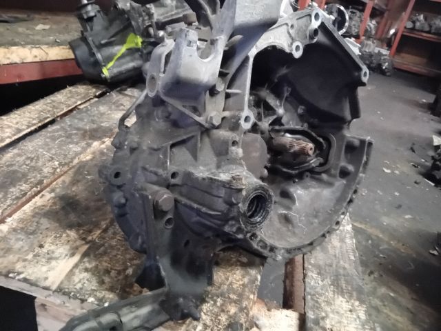 bontott CITROËN C3 Váltó (Mechanikus)