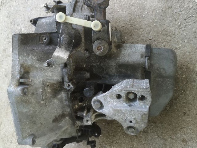 bontott CITROËN C3 Váltó (Mechanikus)