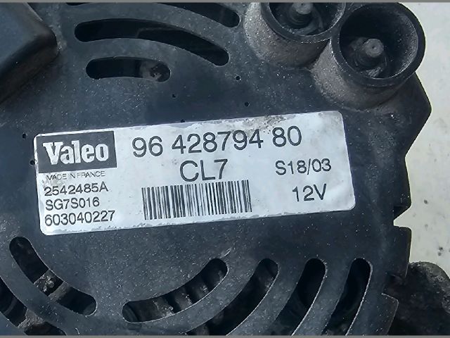 bontott CITROËN C3 Generátor