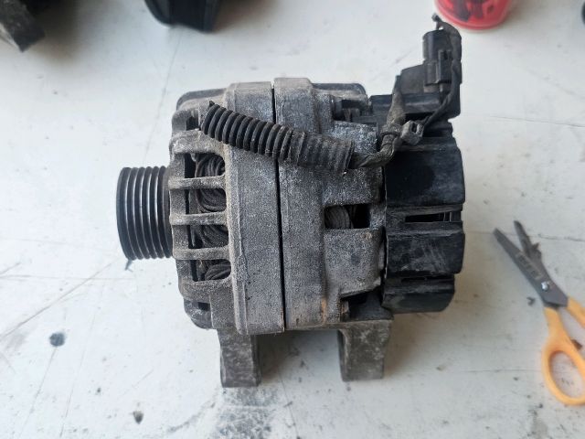 bontott CITROËN C3 Generátor