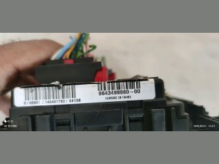 bontott CITROËN C3 Biztosítéktábla Motortér