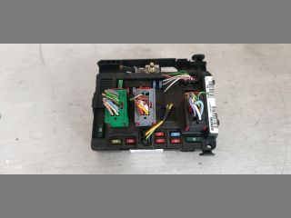 bontott CITROËN C3 Biztosítéktábla Motortér