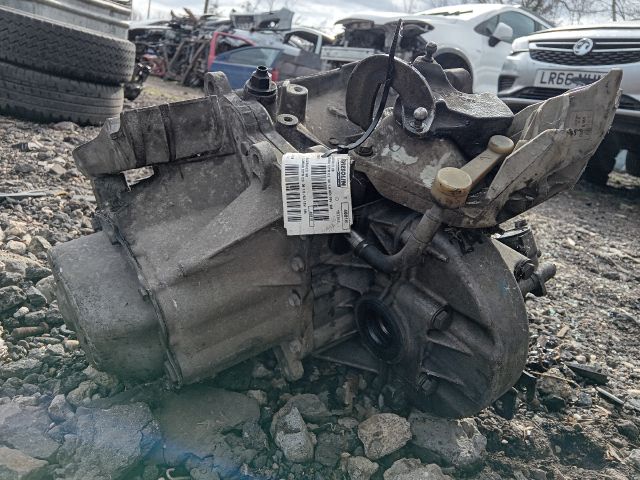 bontott CITROËN C3 Váltó (Mechanikus)