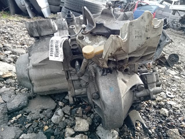 bontott CITROËN C3 Váltó (Mechanikus)