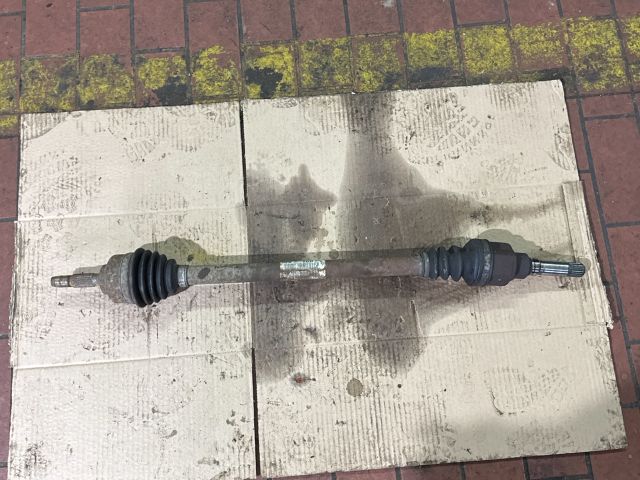 bontott CITROËN C3 Jobb Féltengely