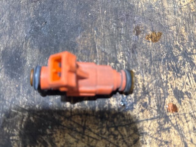 bontott CITROËN C3 Porlasztó (1 db)