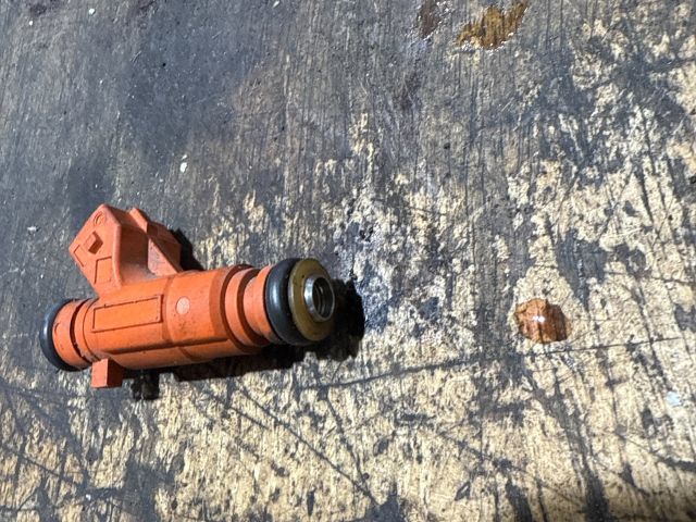 bontott CITROËN C3 Porlasztó (1 db)