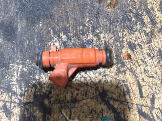 bontott CITROËN C3 Porlasztó (1 db)