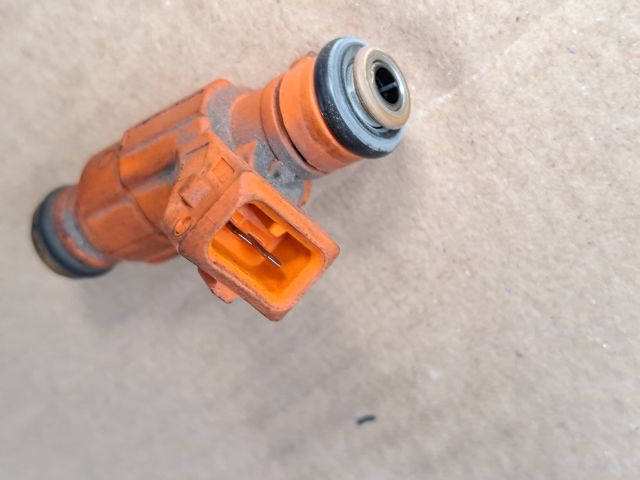 bontott CITROËN C3 Porlasztó (1 db)