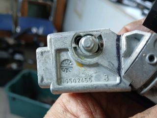 bontott CITROËN C3 Gyújtáskapcsoló