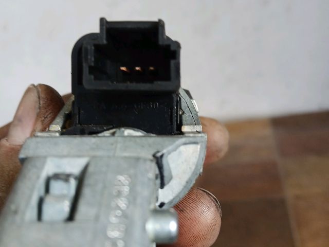 bontott CITROËN C3 Gyújtáskapcsoló