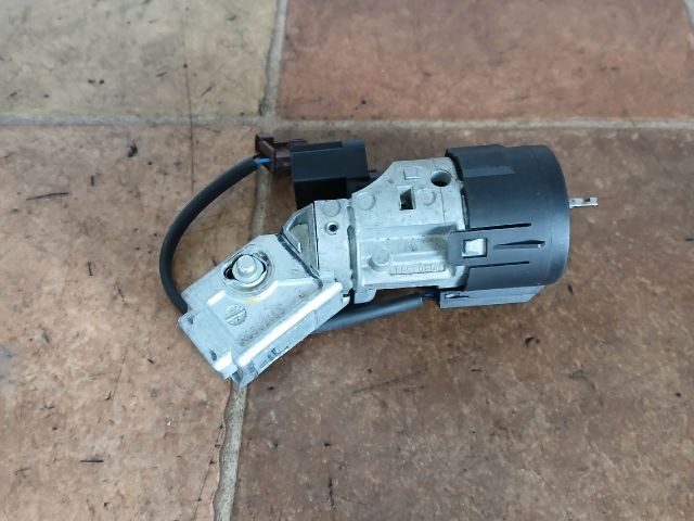 bontott CITROËN C3 Gyújtáskapcsoló