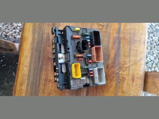 bontott CITROËN C3 Biztosítéktábla Motortér