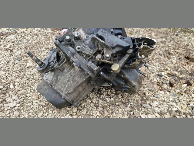 bontott CITROËN C3 Váltó (Mechanikus)