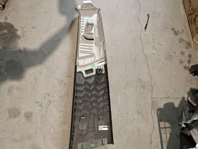 bontott CITROËN C3 AIRCROSS Bal C Oszlop Burkolat