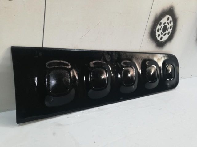 bontott CITROËN C3 AIRCROSS Bal első Ajtó Díszléc