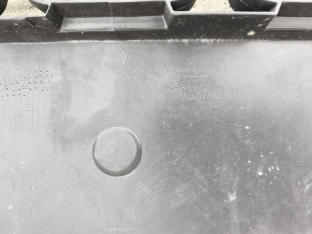 bontott CITROËN C3 AIRCROSS Első Lökhárító (Üresen)