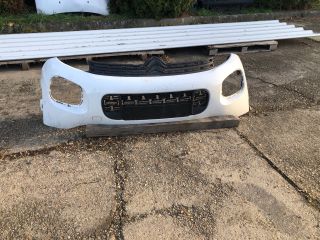 bontott CITROËN C3 AIRCROSS Első Lökhárító (Üresen)