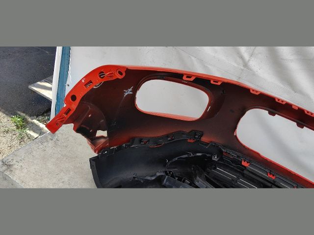 bontott CITROËN C3 AIRCROSS Első Lökhárító (Üresen)