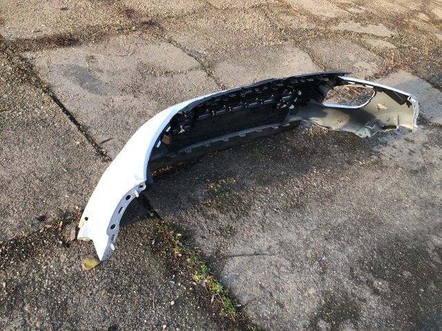 bontott CITROËN C3 AIRCROSS Első Lökhárító (Üresen)