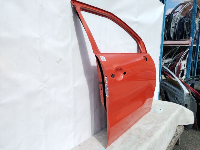 bontott CITROËN C3 AIRCROSS Jobb első Ajtó (Üres lemez)