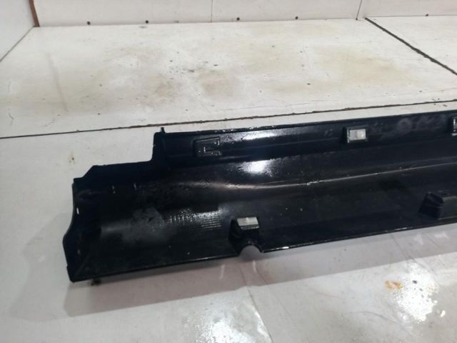 bontott CITROËN C3 AIRCROSS Jobb első Küszöb Díszléc