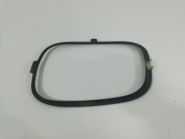 bontott CITROËN C3 AIRCROSS Jobb Fényszóró Bajusz Díszléc