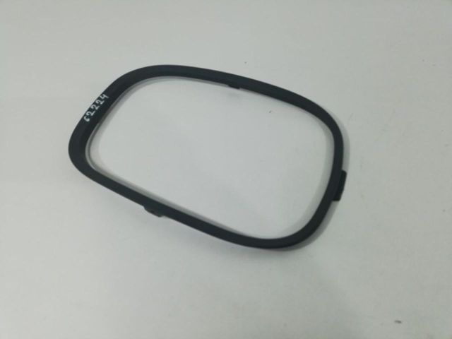 bontott CITROËN C3 AIRCROSS Jobb Fényszóró Bajusz Díszléc