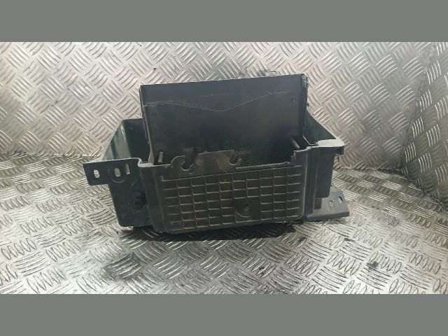 bontott CITROËN C3 Akkumulátor Tartó