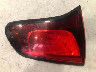 bontott CITROËN C3 Bal Belső Hátsó Lámpa