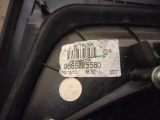 bontott CITROËN C3 Bal Belső Hátsó Lámpa