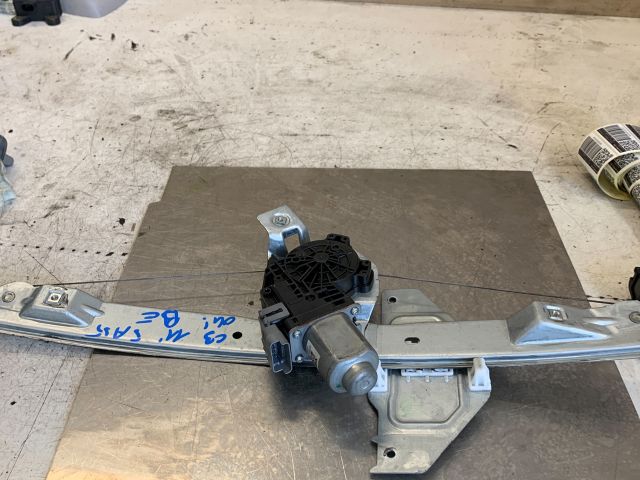 bontott CITROËN C3 Bal első Ablakemelő Szerkezet (Elektromos)