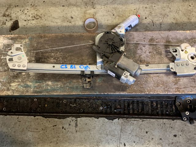 bontott CITROËN C3 Bal első Ablakemelő Szerkezet (Elektromos)