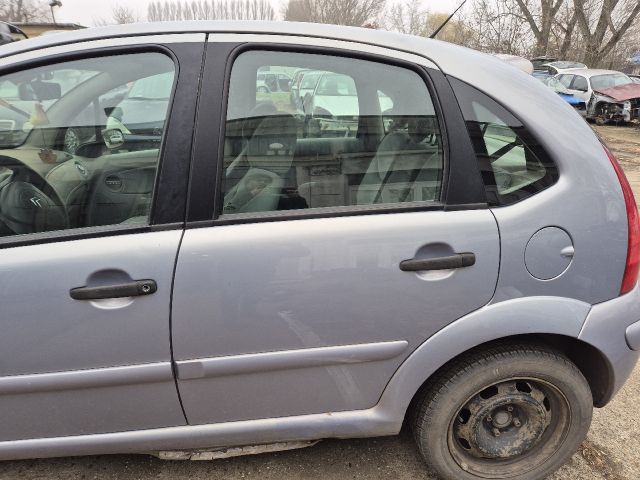 bontott CITROËN C3 Bal első Ajtó (Részeivel)