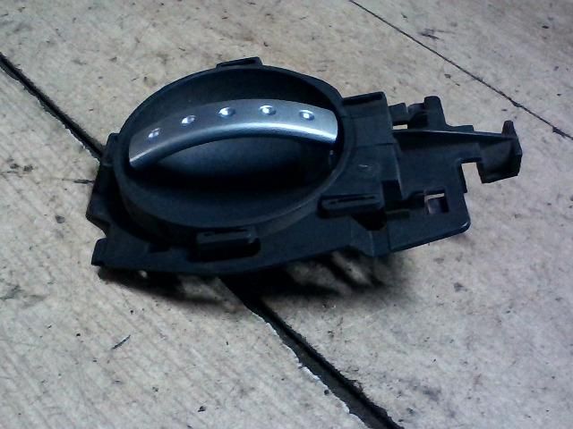 bontott CITROËN C3 Bal első Belső Kilincs