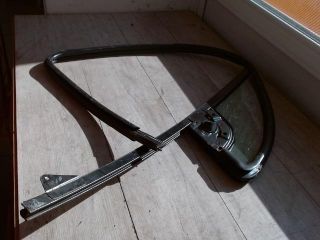 bontott CITROËN C3 Bal első Fixüveg (Ajtóban)