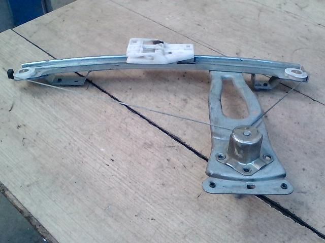 bontott CITROËN C3 Bal hátsó Ablakemelő Szerkezet (Mechanikus)