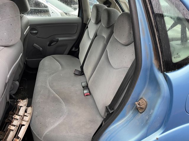 bontott CITROËN C3 Bal hátsó Ajtó Kárpit