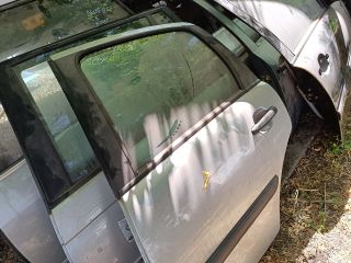 bontott CITROËN C3 Bal hátsó Ajtó (Részeivel)