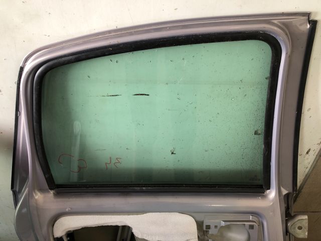 bontott CITROËN C3 Bal hátsó Ajtó (Üres lemez)