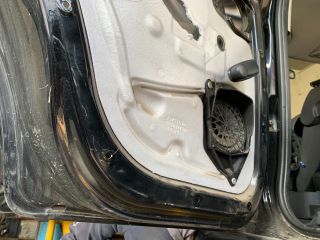 bontott CITROËN C3 Bal hátsó Ajtó (Üres lemez)