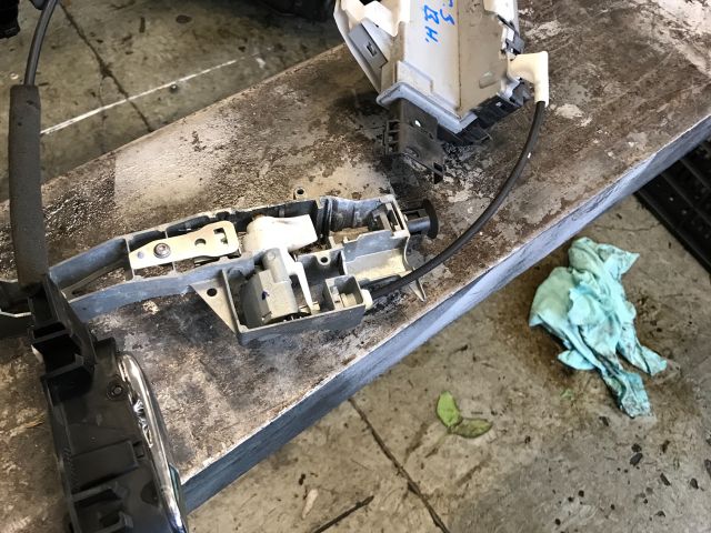 bontott CITROËN C3 Bal hátsó Ajtózár