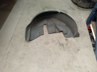 bontott CITROËN C3 Bal hátsó Dobbetét (Kerékjárati, Műanyag)