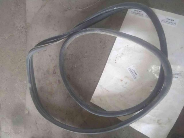 bontott CITROËN C3 Bal hátsó Gumikéder