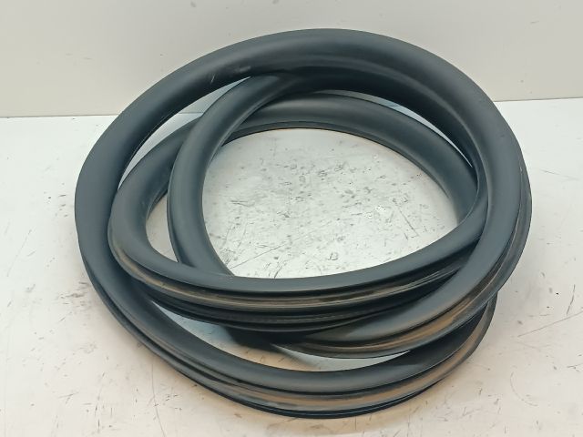 bontott CITROËN C3 Bal hátsó Gumikéder