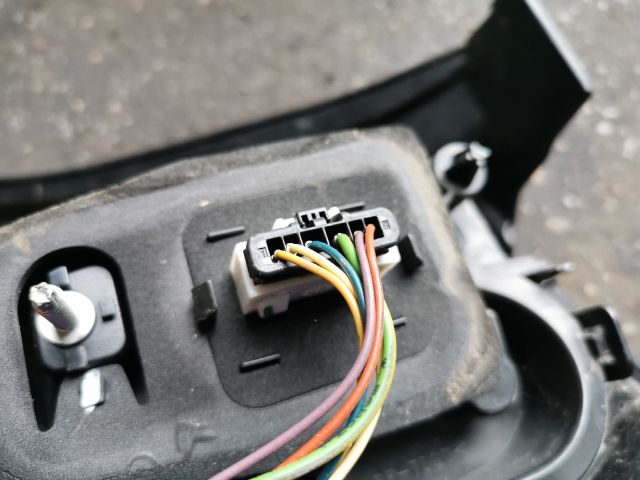 bontott CITROËN C3 Bal Hátsó Lámpa