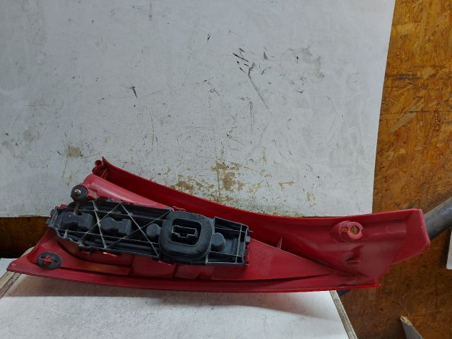 bontott CITROËN C3 Bal Hátsó Lámpa