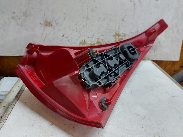 bontott CITROËN C3 Bal Hátsó Lámpa