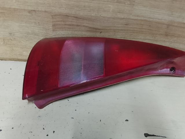 bontott CITROËN C3 Bal Hátsó Lámpa